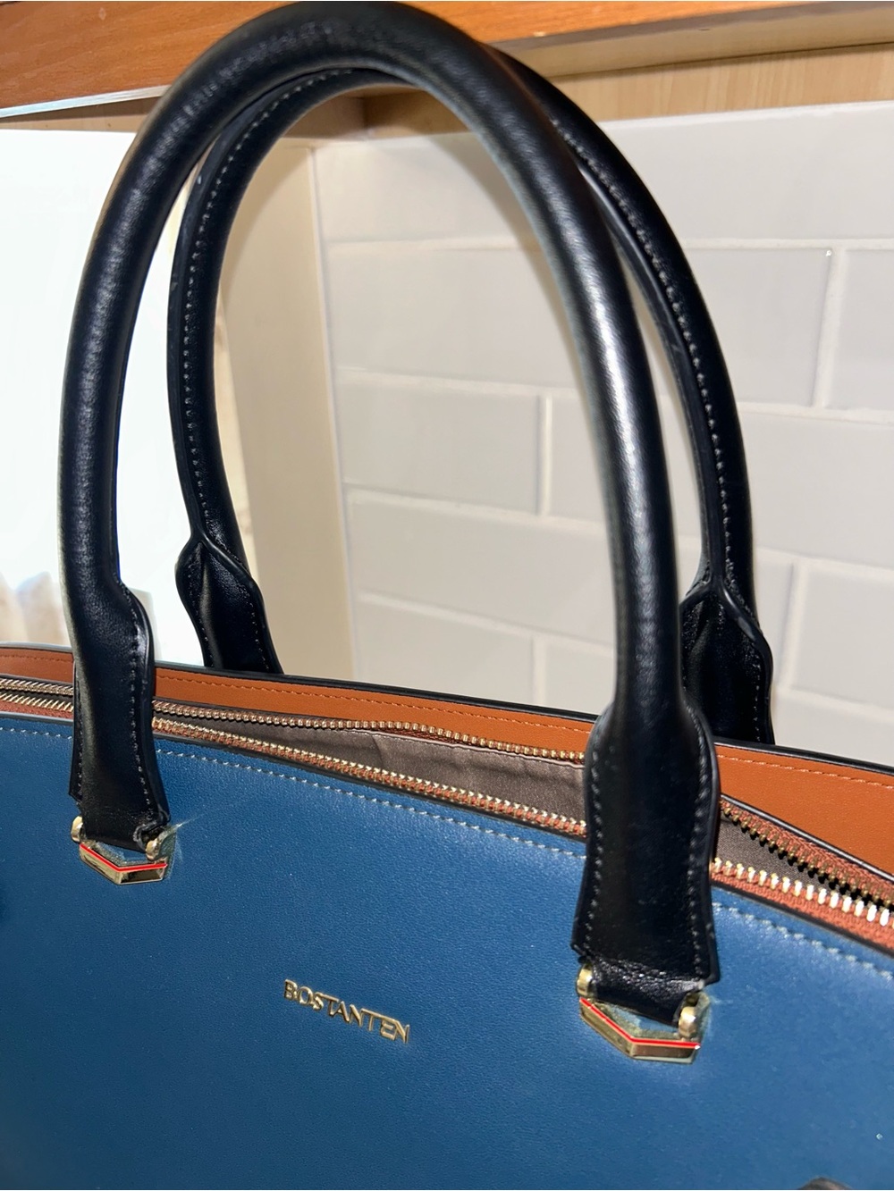Bostanten Leather Laptop Tote Bag in Navy with Black Handles and Tan Trim/lining - Picture 15 of 15
